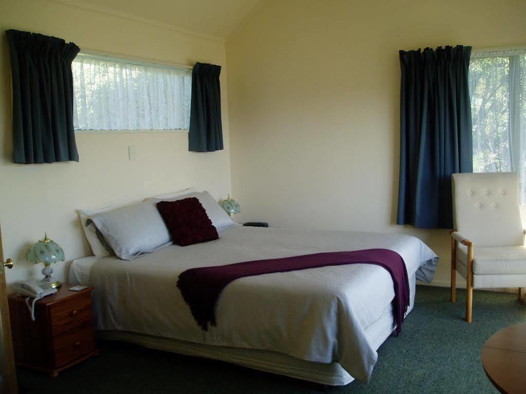 Portobello Boutique Motel Dunedin Extérieur photo